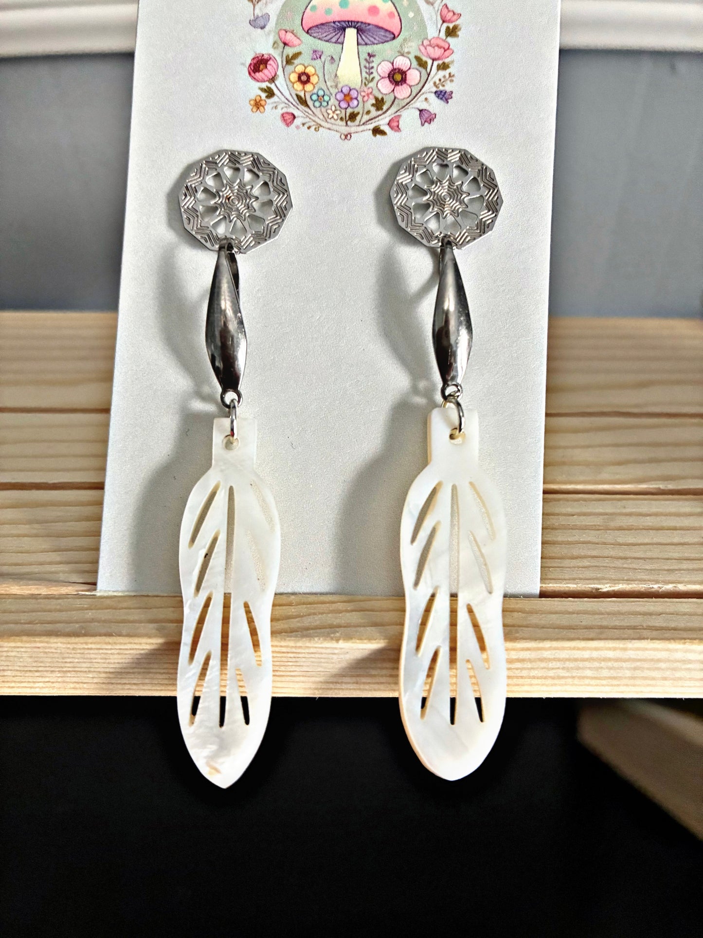 Feather Drift | Amity in Bloom Original