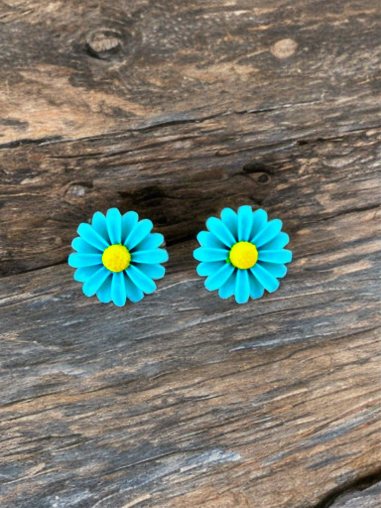 True Blue Daisy Studs | Amity in Bloom Original