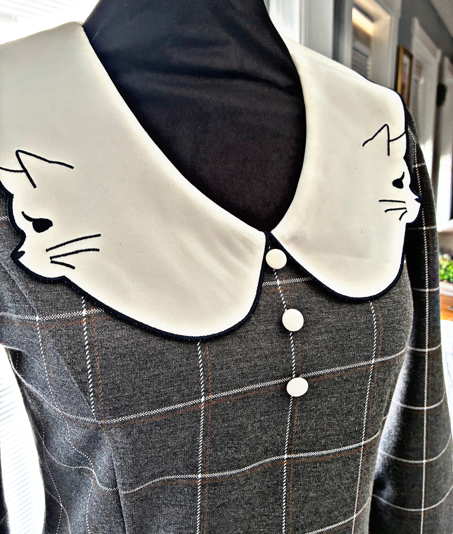 Vintage Miss Patina – Kitten Academy Dress