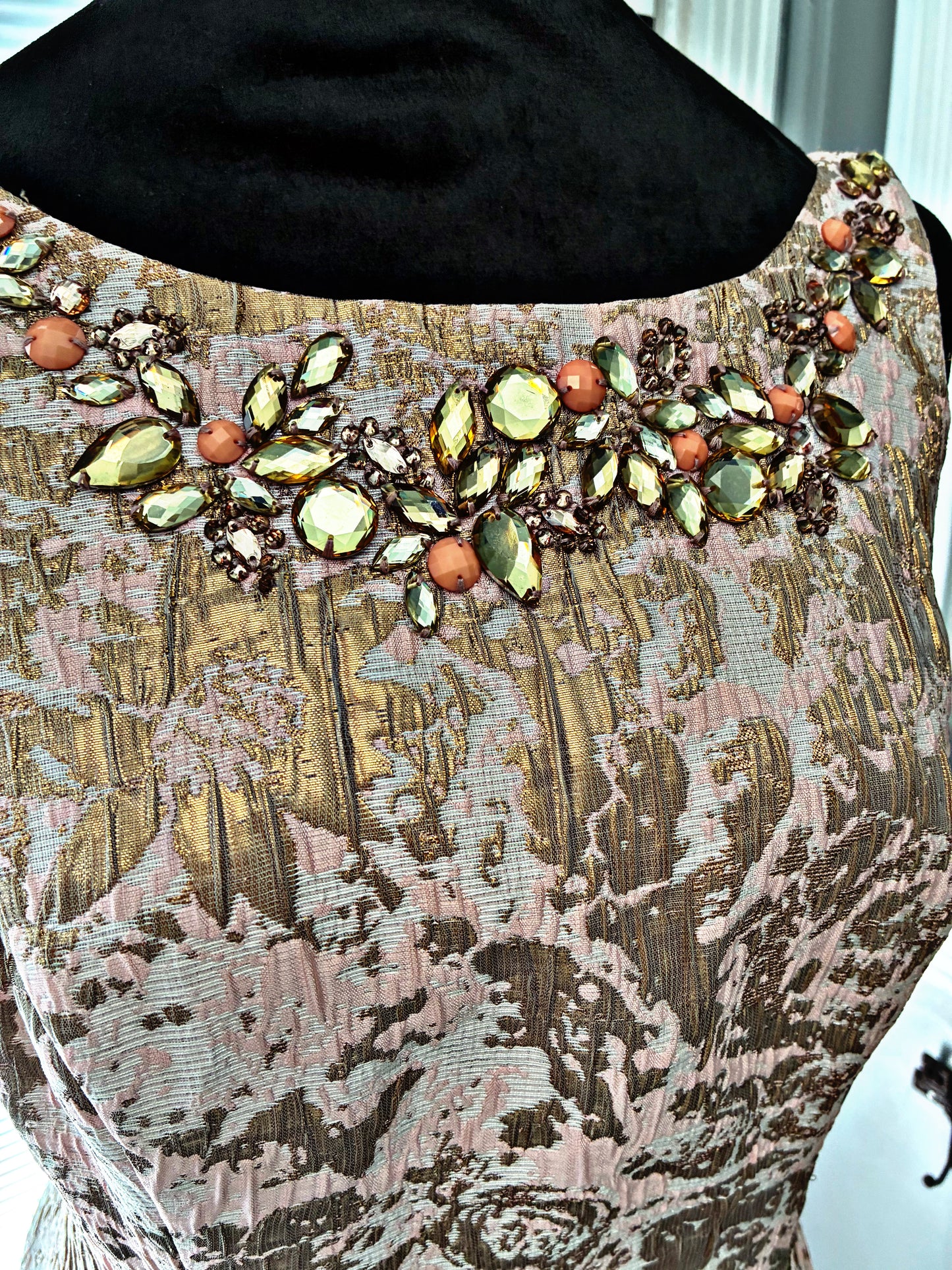 Adrianna Papell Vintage Jeweled Tapestry Dress – Size 6