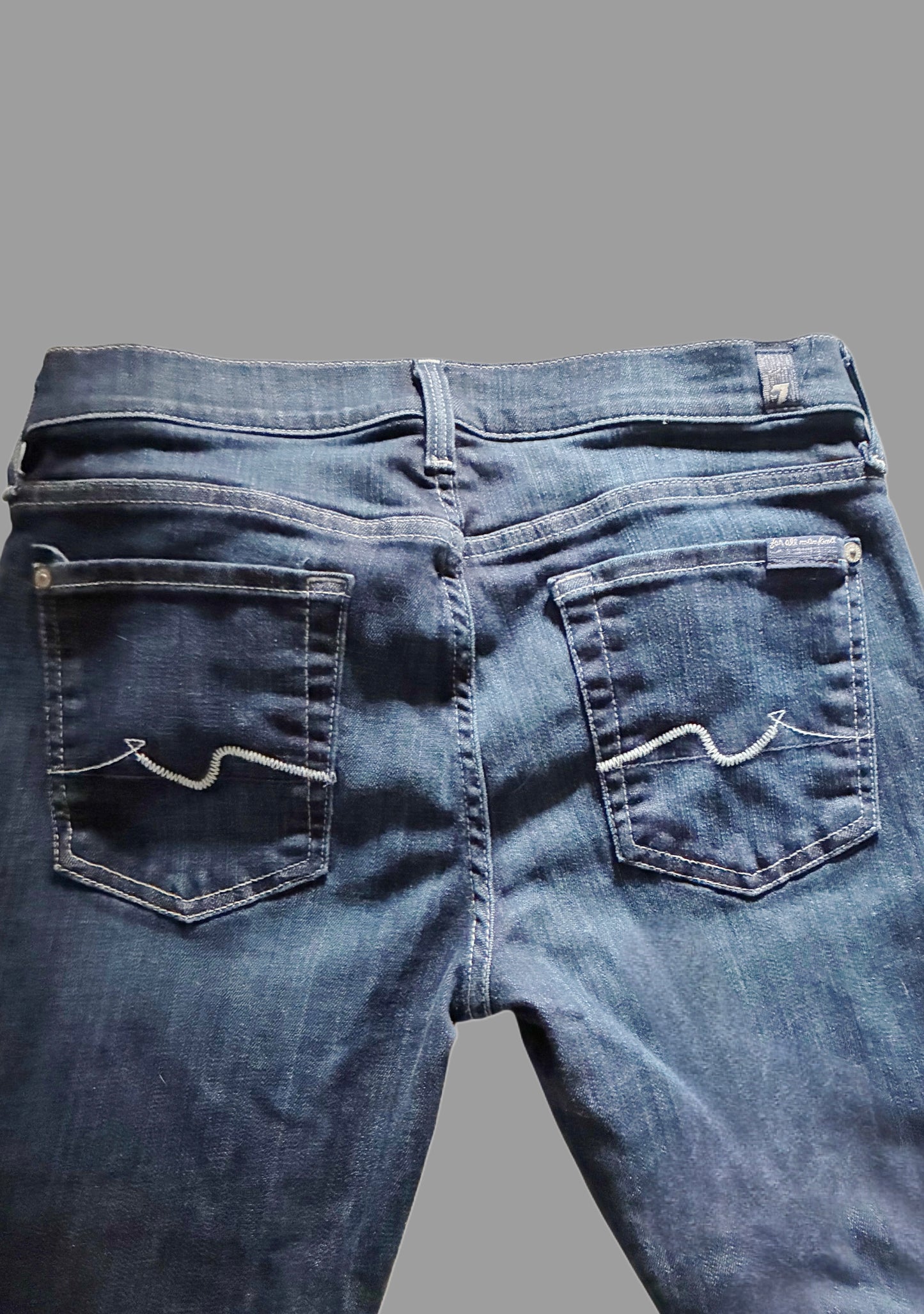 7 For All Mankind Dark Denim Straight Leg Jeans – Size 30 (US 10)