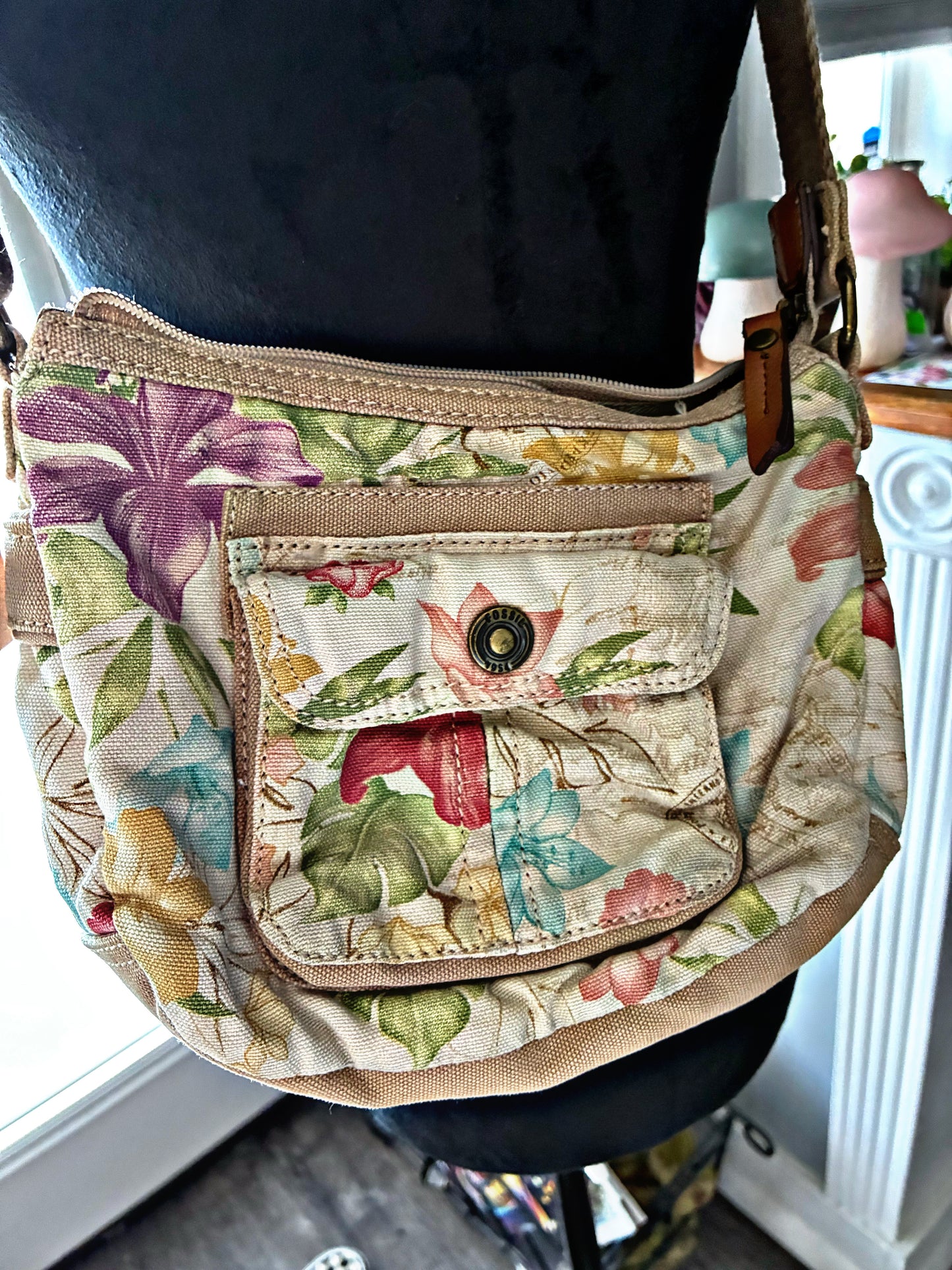 🌺 Vintage Fossil Floral Canvas Crossbody – “Authentic Original” Series